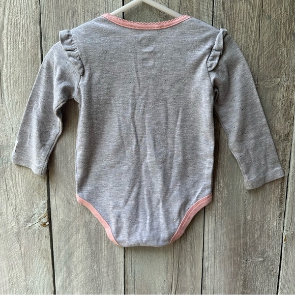 Baby Girl John Deere Embroidered Long Sleeve Shirt Size 6/9 Months - Picture 6 of 6